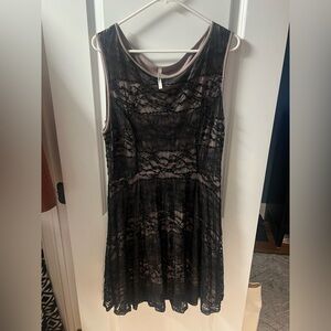 Trinity Black Lace Midi Dress